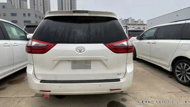 20款丰田塞纳3.5L两驱 国六清仓十月冲量一降到底