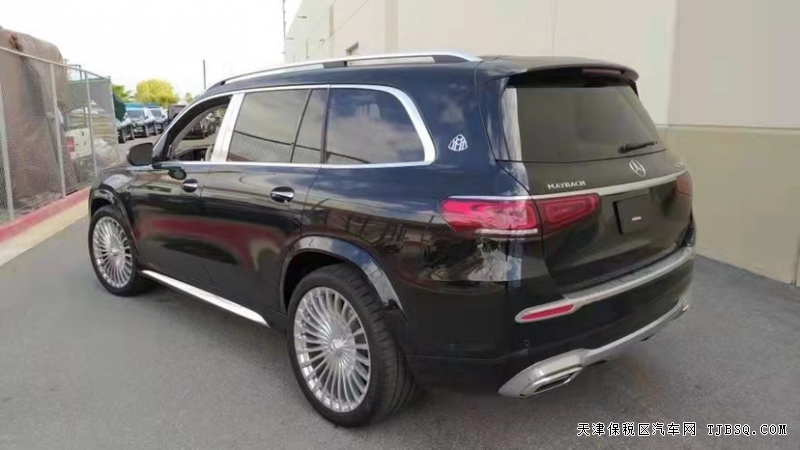 微信图片_20211101153023.jpg 21款 奔驰迈巴赫GLS600 火热促销中