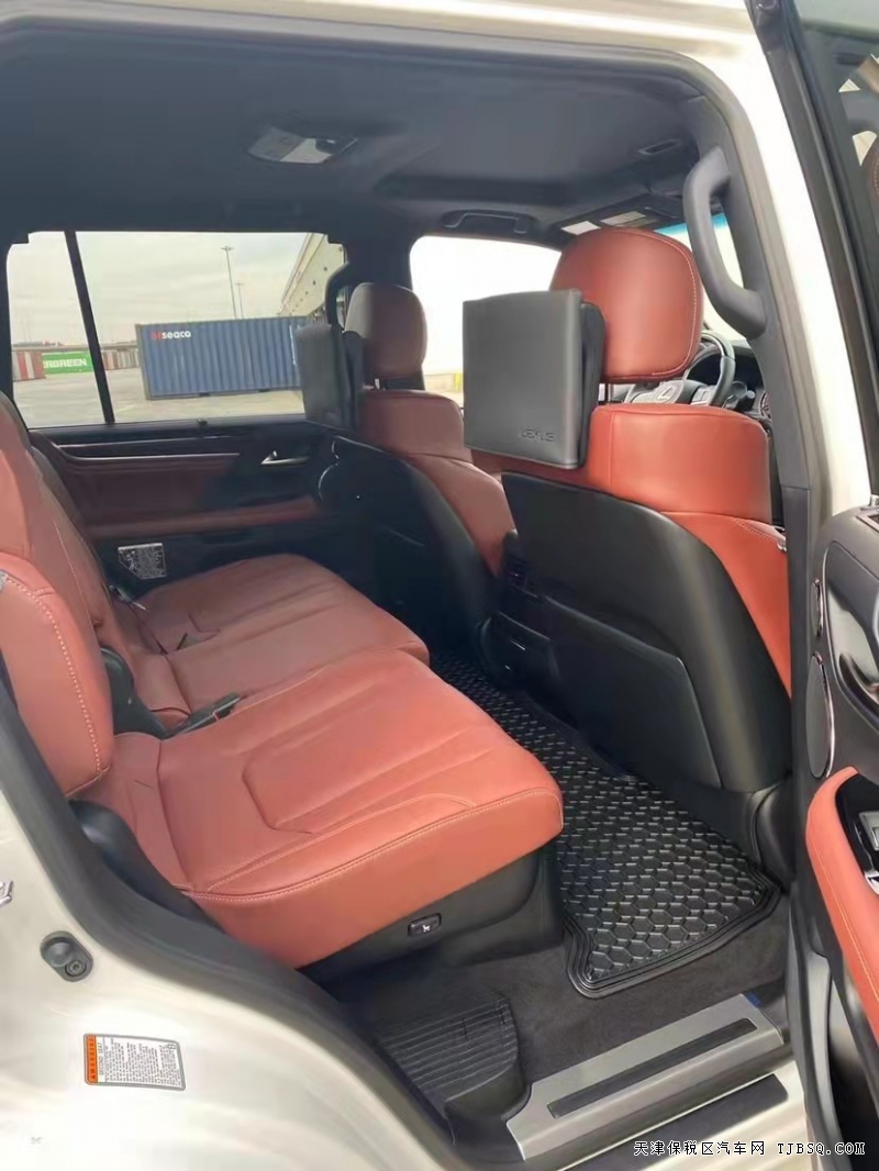 21款雷克萨斯LX570  霸气越野车天津港直销价