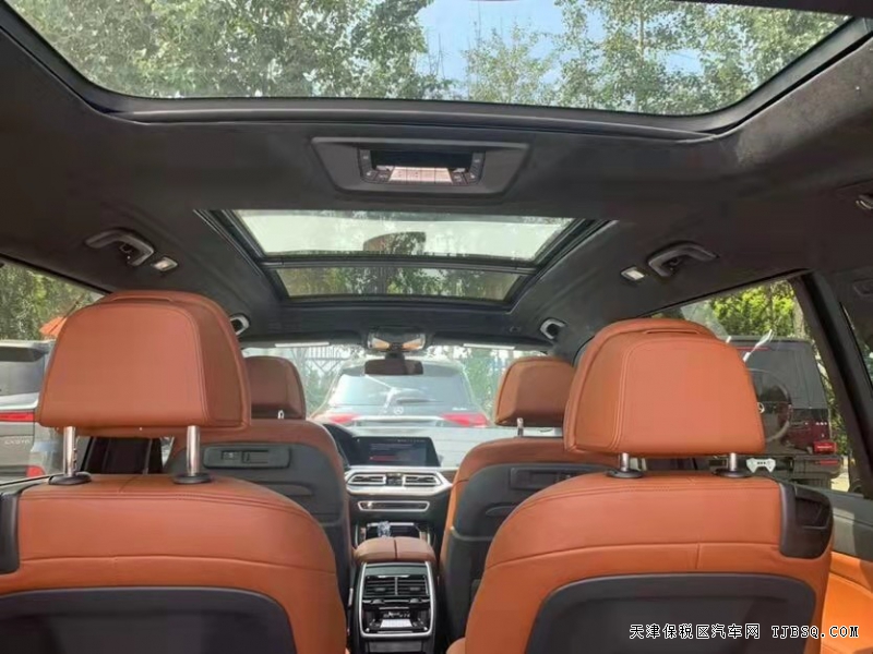 20款宝马X7 M运动     天津港11月底价酬宾