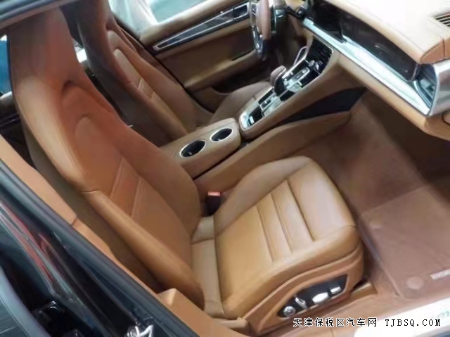 微信图片_20211102133042.jpg 20款保时捷Panamera 现车天津港实拍价格