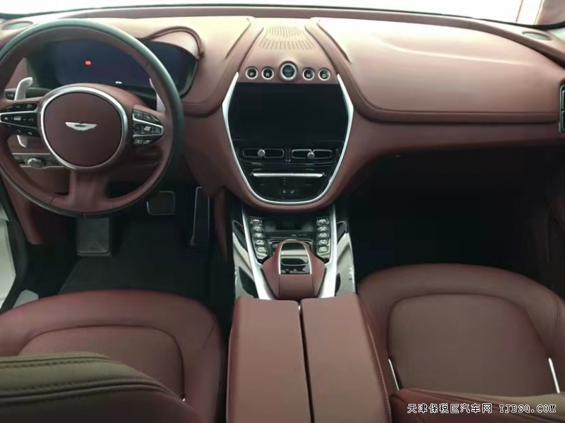 微信图片_20211102134832.jpg 21款 阿斯顿·马丁DBX 钜惠亲情价裸售