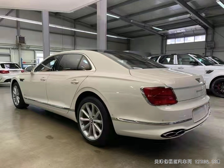 22款宾利飞驰 买百万豪车首选天津港