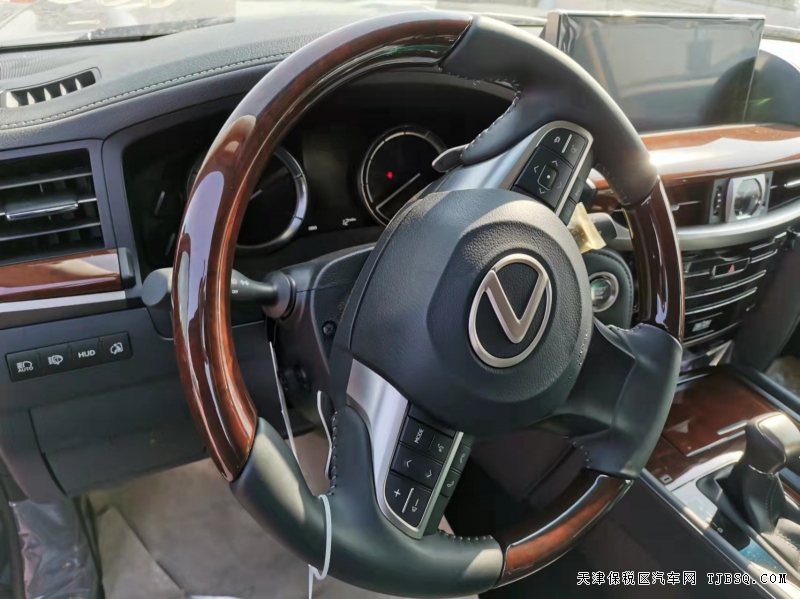21款雷克萨斯LX570 现车威猛无比价格钜惠