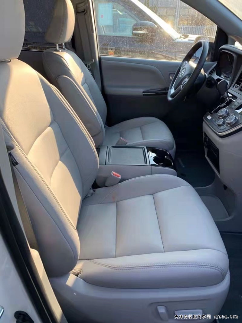 20款塞纳两驱XLE真皮  港口现车亲情价钜惠