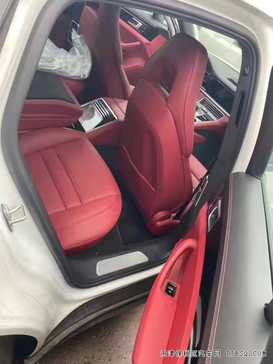 微信图片_20211104152958.jpg 保时捷帕拉梅拉 国六现车全国分期