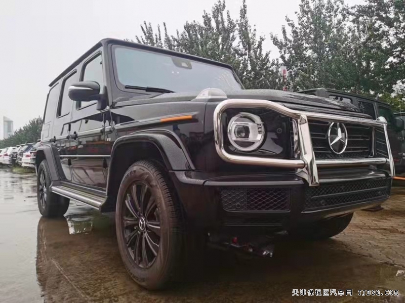 21款 奔驰G550 硬派越野气场实用性很高  