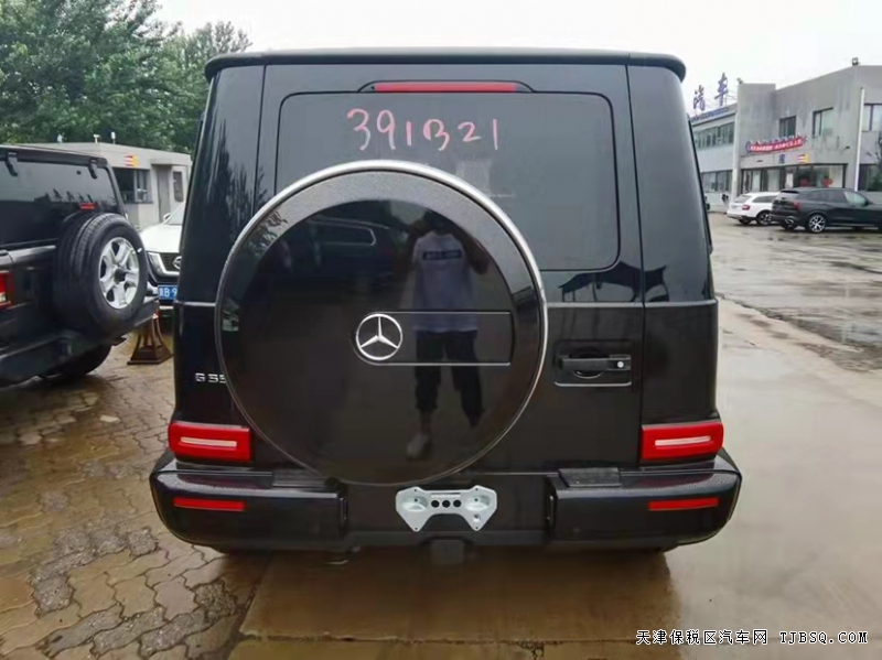 21款 奔驰G550 硬派越野气场实用性很高  