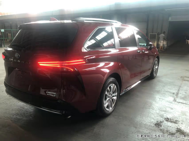 21款丰田塞纳四驱LTD 国六特价巨献