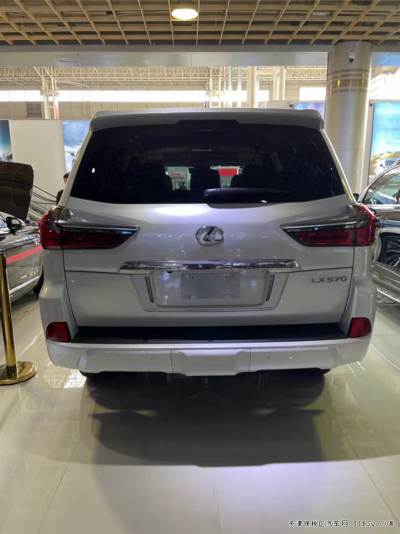 21款 雷克萨斯LX570  港口特价限时抢购