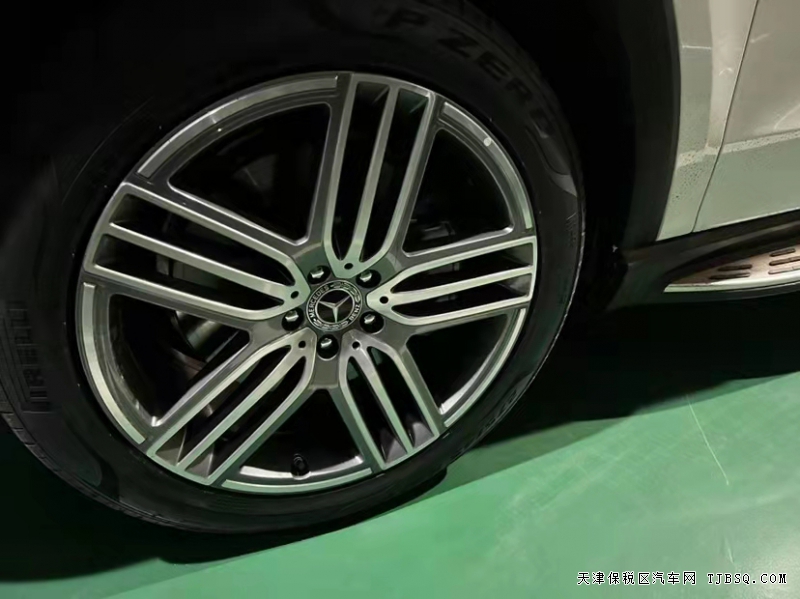 20款 奔驰GLS580 津港现车秒杀抢购中