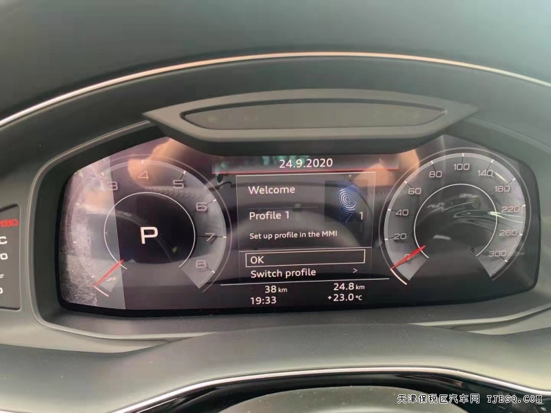 奥迪Q7  3.0T Komfort舒适版  稀缺棕色首秀