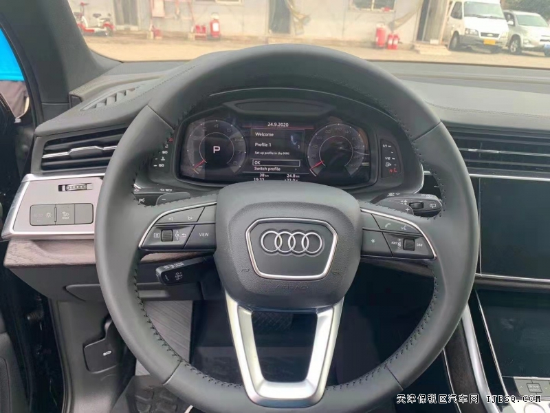 奥迪Q7  3.0T Komfort舒适版  稀缺棕色首秀