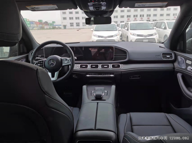 微信图片_20211112134736.jpg 21款加版奔驰GLE350 5座 展位现车最大优惠放送