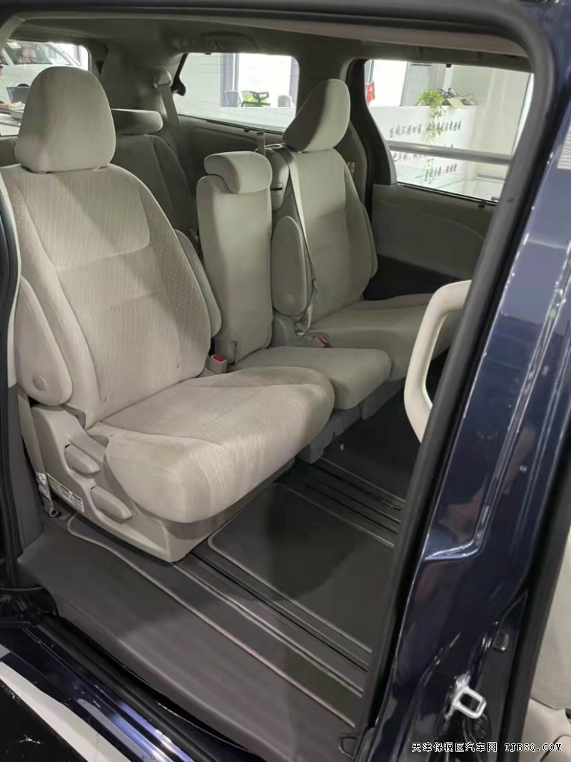 20款丰田塞纳3.5L两驱8座 清仓钜惠十一月40余万抢购