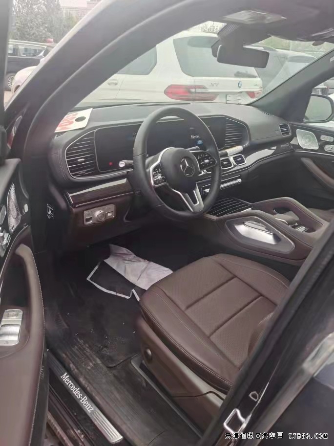 微信图片_20211113082922.jpg 21款奔驰GLS450 现车钜惠118万出售