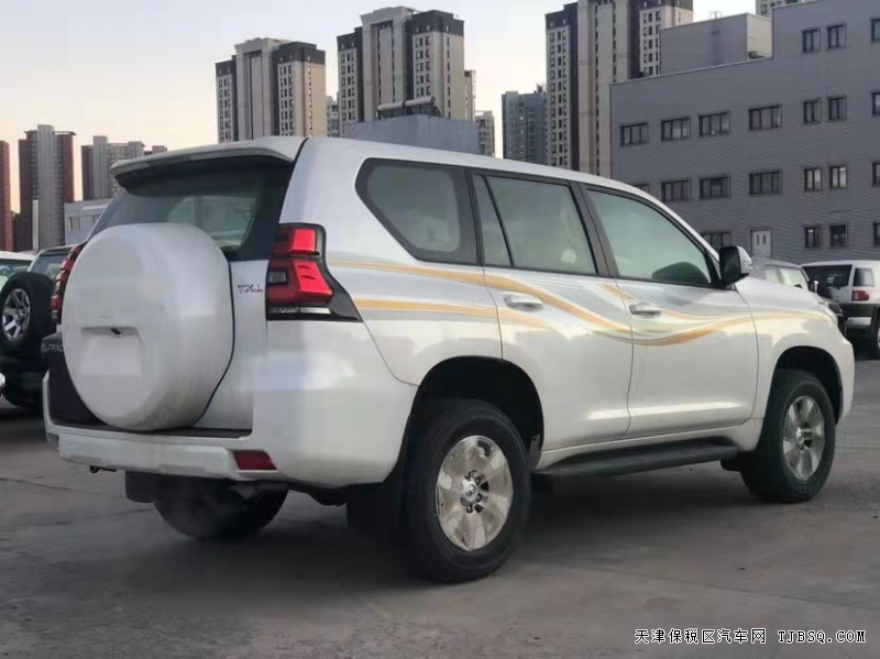 丰田霸道2700 TXL  裸车60余万抢购