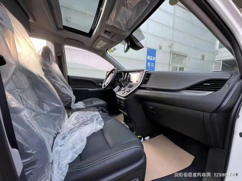 20款丰田塞纳3.5四驱SE  国六现车可分期