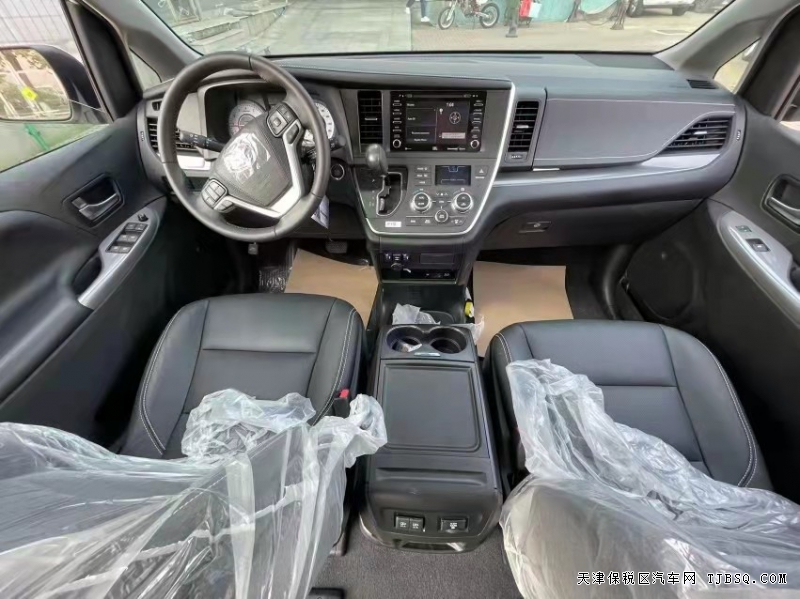 20款丰田塞纳3.5四驱SE  国六现车可分期