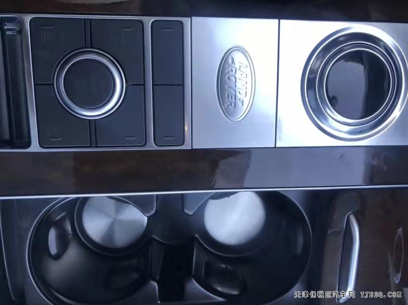 21款路虎揽胜行政Vogue加长 国六清仓钜惠酬宾