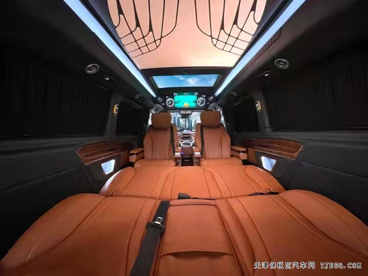微信图片_20211116111600.jpg 新款奔驰V260L升级高顶商务车 奢华无比
