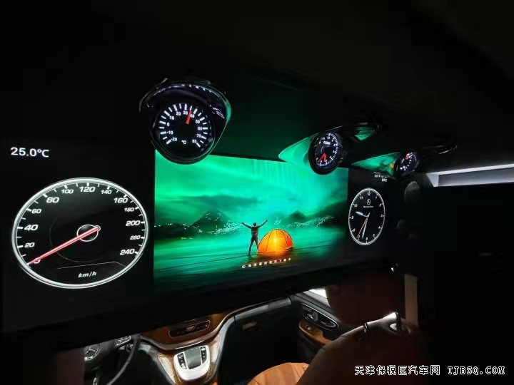 微信图片_20211116111554.jpg 新款奔驰V260L升级高顶商务车 奢华无比