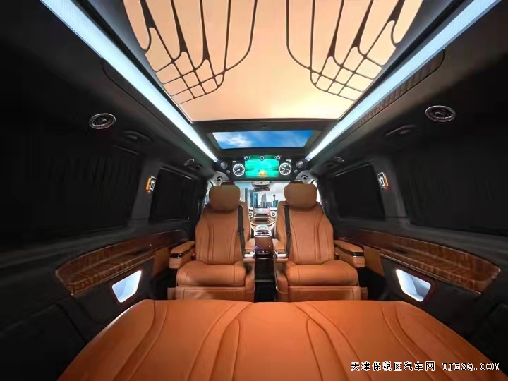 微信图片_20211116111552.jpg 新款奔驰V260L升级高顶商务车 奢华无比