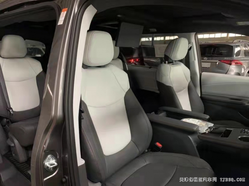 塞纳 21款2.5L两驱XSE 十一月钜惠亲情价50余万售