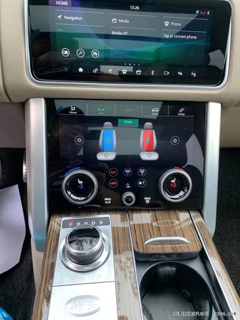 21款路虎揽胜行政汽油HSE  港口特价140余万酬宾