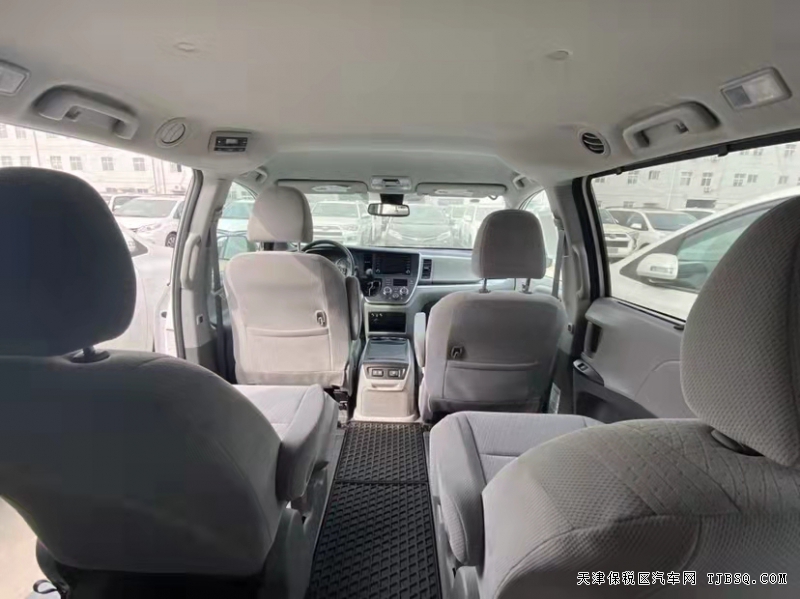 20款丰田塞纳3.5L四驱LE  特惠大促56万售