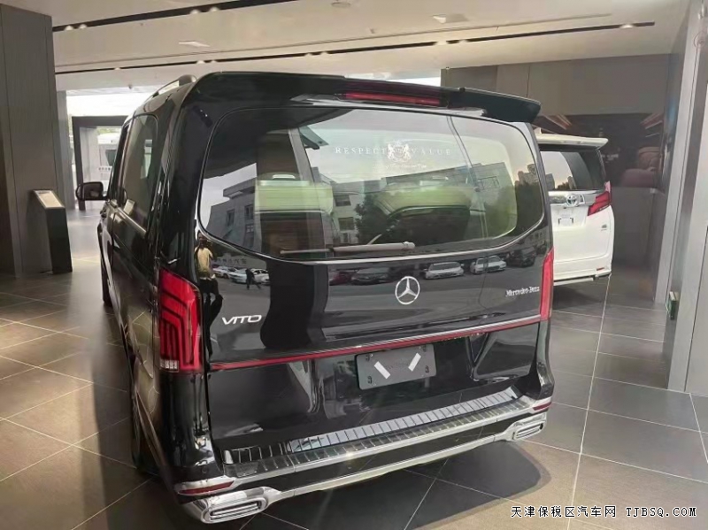 微信图片_20211122144534.jpg 2021款奔驰威霆改装七座商务车 现车优惠多少钱