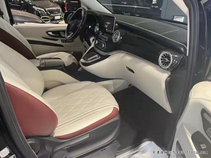 微信图片_20211122144531.jpg 2021款奔驰威霆改装七座商务车 现车优惠多少钱