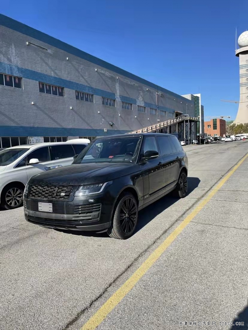 21款路虎揽胜行政 创世加长 黑曜版 特惠豪礼相送