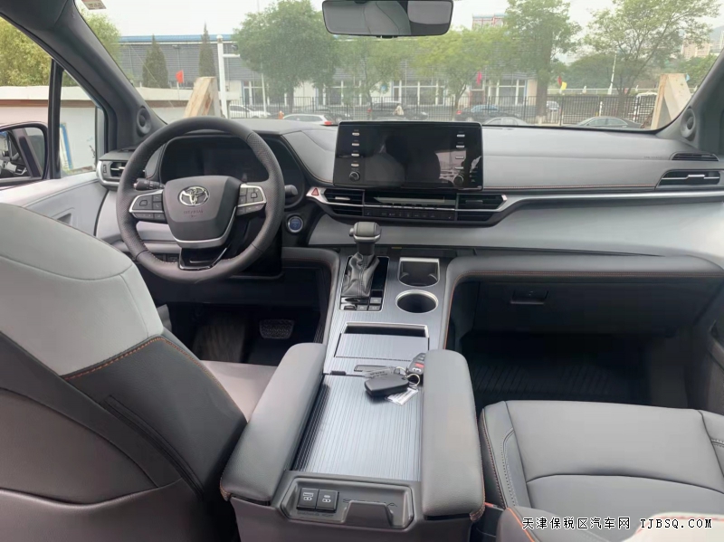 21款丰田塞纳2.5L四驱 XSE  现车超低价抢购