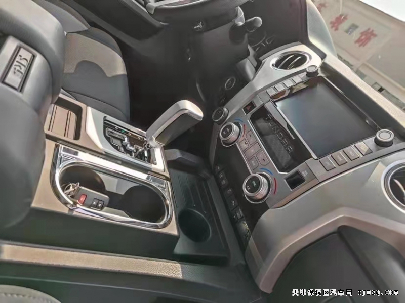 20款丰田坦途5.7 TRD越野版  年终降价钜惠