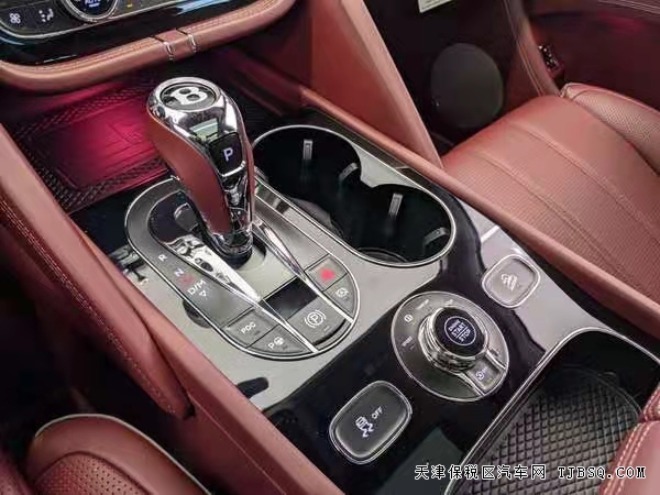 21款宾利添越4.0T  年底钜惠酬宾有好礼