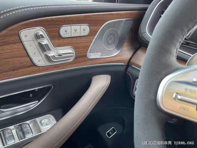 微信图片_20211125153950.jpg 21款 奔驰GLS63 顶级豪华越野 港口钜惠