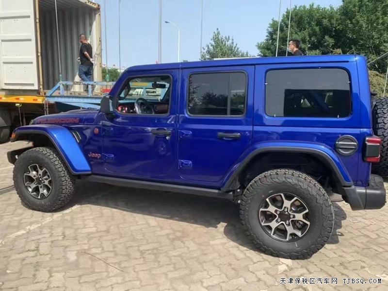 吉普牧马人四门硬顶罗宾汉  越野终极利器