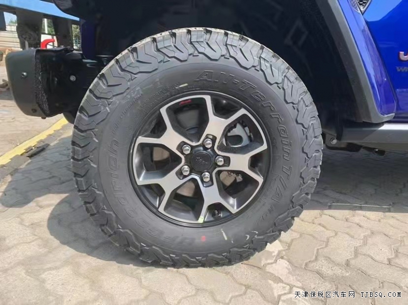 吉普牧马人四门硬顶罗宾汉  越野终极利器