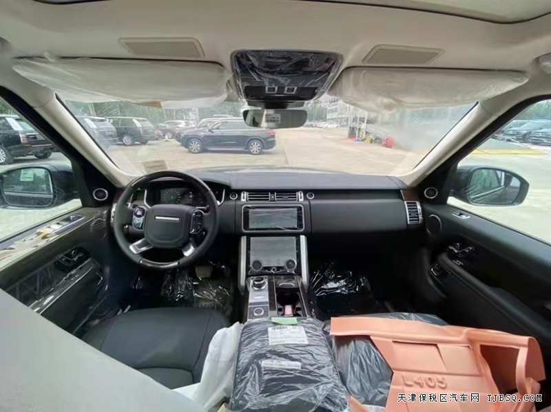 路虎揽胜行政3.0T P360 汽油 Vogue 加长版  现车年底大促