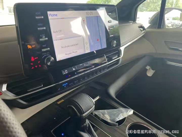 21款丰田塞纳 2.5L四驱白金版 最新报价优惠多