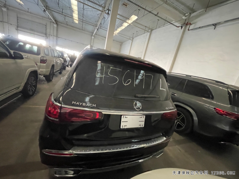 微信图片_20211126154439.jpg 21款迈巴赫GLS600 顶级奢华SUV 港口低价送豪礼