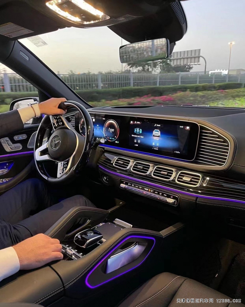 微信图片_20211126154430.jpg 21款迈巴赫GLS600 顶级奢华SUV 港口低价送豪礼