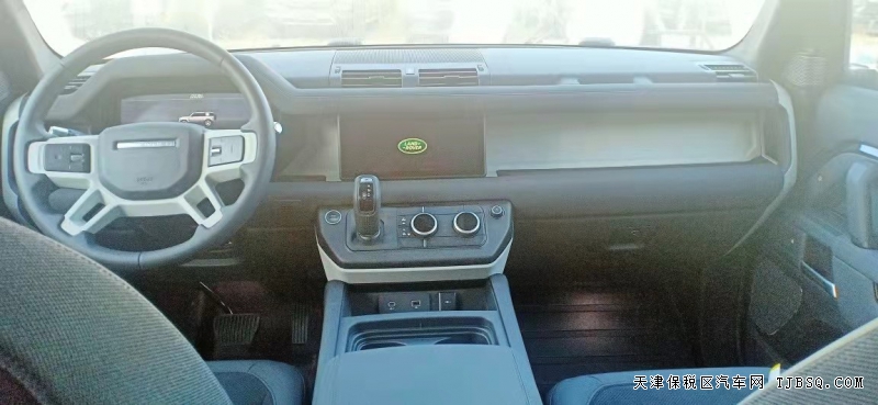 21款路虎卫士110 四门 2.0T   国六实惠价格裸售