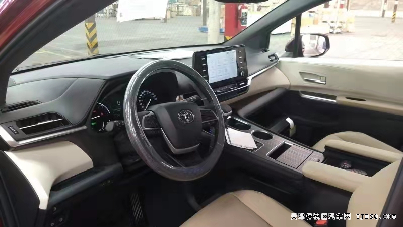 21款塞纳 2.5 油电混合 两驱 XLE真皮​  港口优惠来袭