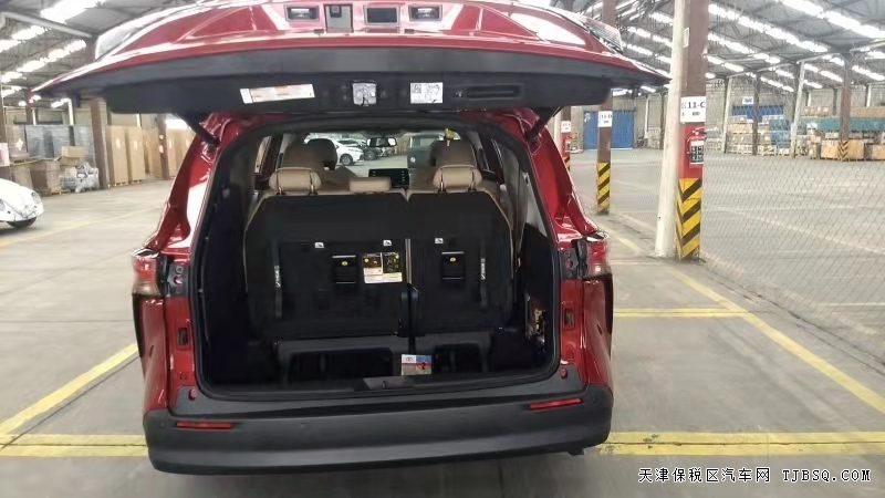 21款塞纳 2.5 油电混合 两驱 XLE真皮​  港口优惠来袭