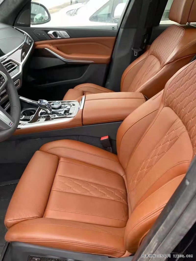 21款宝马X7 M运动 卓越豪华  清库存110余万秒