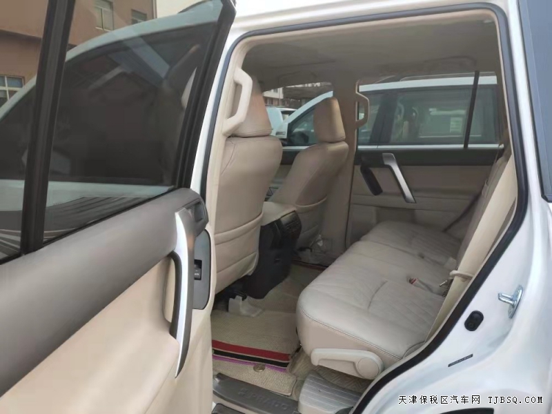 20款丰田霸道4000 GXR迪拜版  港口钜惠酬宾