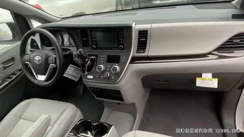 丰田塞纳3.5L油电混合动力 现车大幅度降价