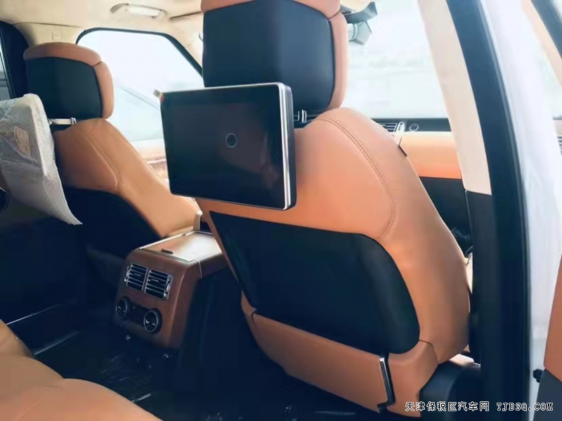 路虎揽胜行政2.0T P400e插电混动 创世加长 清仓狂甩